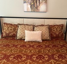 Comforter set piece for sale  Powder Springs