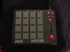 Controlador pad compacto AKAI Professional MPD18 não testado comprar usado  Enviando para Brazil