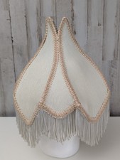 Abajur vintage boudoir de tulipa com franjas bege seda vitoriana parisiense recortado comprar usado  Enviando para Brazil