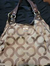 coach madison maggie for sale coach madison maggie for sale Greenwood