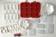 Usado, Moldes de chocolate de silicone e plástico: picolé de arma de caveira de coração, LOTE GRANDE, LEIA comprar usado  Enviando para Brazil