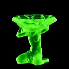 Escultura Art Deco rara tigela de vidro de urânio verde 1930' H.Hoffmann por Lalique comprar usado  Enviando para Brazil