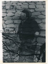Foto artística vintage 9,5x7" dupla exposição - retrato de homem e parede de pedra comprar usado  Enviando para Brazil