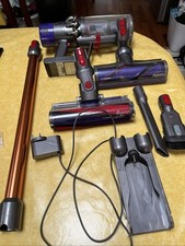 Dyson cyclone v10 for sale  HOUNSLOW
