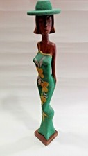 Statuina legno souvenir usato  Torino