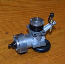 1965 A.C. Gilbert Thunderhead 07 modelo pilha dupla motor de avião recuo vintage comprar usado 1965 A.C. Gilbert Thunderhead 07 modelo pilha dupla motor de avião recuo vintage comprar usado  Enviando para Brazil