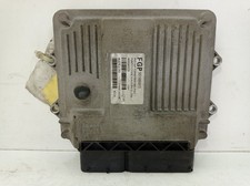 Centralina motore ecu usato  Italia