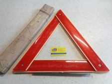 Triangolo emergenza auto usato Triangolo emergenza auto usato  Italia
