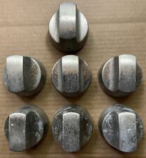 CONJUNTO DE BOTÕES PARA GRELHA A GÁS KITCHENAID, SETE (7) BOTÕES DE AÇO INOXIDÁVEL ORIGINAL USADO PELO FABRICANTE comprar usado  Enviando para Brazil