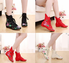 Usado, Botas femininas casuais chinesas bordadas florais dança cano alto sapatos de pano plano comprar usado  Enviando para Brazil