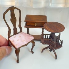 Lote de móveis em miniatura 3 peças Artisan Dollhouose cadeira mesa 1:12 Crawford LZF61 comprar usado  Enviando para Brazil