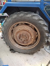 R36 13.6 tractor for sale  ST. ASAPH