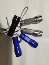 Mini torcia led usato  Italia