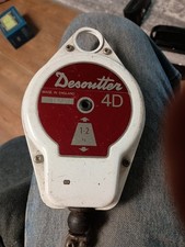 Usado, Suporte balanceador ferramenta ar 4D Desoutter - 1-2 kg - Feito na Inglaterra 60" viagem comprar usado  Enviando para Brazil