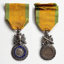 Military medal model d'occasion  Expédié en Belgium