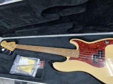 Baixo Fender USA Precision Bass American Standard Precision comprar usado  Enviando para Brazil