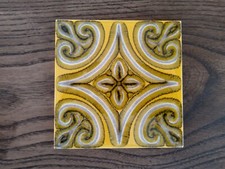 260 ceramicznych płytek ściennych Kervit ok. lata 60., używany na sprzedaż  PL