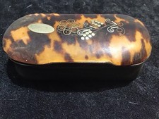 Tabatière ancienne d'occasion Tabatière ancienne d'occasion  Saint-Cyr-sur-Morin