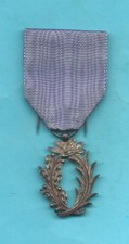 Médaille chevalier ordre d'occasion  Herbignac