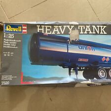 Maquette revell heavy d'occasion  Verzenay