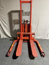 Powered lift pallet for sale  Marion