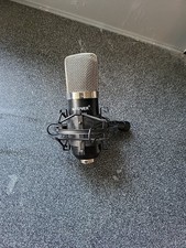 Neewer 700 condenser for sale  CANVEY ISLAND
