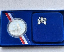 Silver dollar 1986 usato  Ragalna