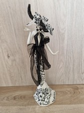 Shudehill lady figurine for sale  PRESTON
