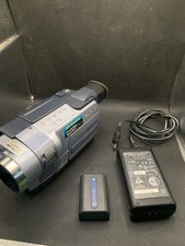 Sony dcr trv245e usato  Catania