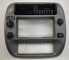 98-06 Ford Ranger moldura de rádio painel acabamento moldura com aberturas OEM prata 4x4 luzes de neblina comprar usado  Enviando para Brazil