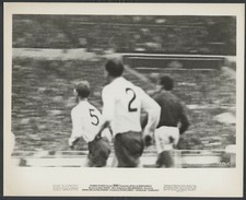 @Col Goal ’67 1966 FIFA WORLD CAP FUTEBOL JOGADORES INGLATERRA CINCO E DOIS comprar usado  Enviando para Brazil