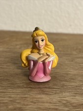 Mini boneco Princesa Aurora Disney Bela Adormecida 1,5” prateleira brinquedo de exibição  comprar usado Mini boneco Princesa Aurora Disney Bela Adormecida 1,5” prateleira brinquedo de exibição  comprar usado  Enviando para Brazil