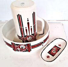 Ancien ensemble toilettes d'occasion  Fournols