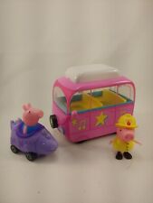 Peppa Pig Minivan Rosa Mini Camper Van Bus com 1 Figura Aleatória e Carro Dino Extra comprar usado  Enviando para Brazil