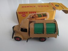 Dinky toys gb.camion.bedford. d'occasion  Sète