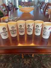 Conjunto 1982-83 7/11 / Coca-Cola? de 6 xícaras de hóquei Edmonton Oilers NHL 12 OZ PERFEITO ESTADO comprar usado Conjunto 1982-83 7/11 / Coca-Cola? de 6 xícaras de hóquei Edmonton Oilers NHL 12 OZ PERFEITO ESTADO comprar usado  Enviando para Brazil