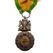 O13 médaille militaire d'occasion  Saint-Jean-en-Royans