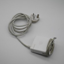 Apple alimentatore caricabatte usato  Roma