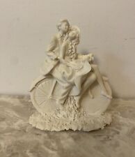 Estatuilla de resina hecha a mano de colección hombre mujer pareja romántica estatua italiana segunda mano  Embacar hacia Argentina