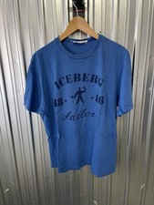 Maglietta iceberg vintage usato Maglietta iceberg vintage usato  Ardea