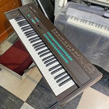Yamaha dx7 with d'occasion  Expédié en Belgium