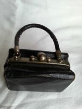 Adorable sac main d'occasion  Bar-sur-Aube