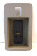 04-10 Audi A8 Quattro console central compartimento de armazenamento lixeira com adaptador de telefone fabricante de equipamento original comprar usado  Enviando para Brazil