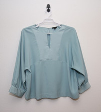 Blusa J Crew tamanho grande pó azul buraco na fechadura manga dolman cetim-backed crepe comprar usado Blusa J Crew tamanho grande pó azul buraco na fechadura manga dolman cetim-backed crepe comprar usado  Enviando para Brazil