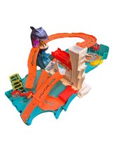 Hot Wheels 2008 - Shark Bite Bay - Fold & Go Carry Track Set Mattel comprar usado  Enviando para Brazil