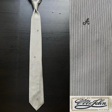 Gravata fina de seda prata Mr. John 'A' em excelente estado usado vintage Trad Ivy Prep década de 1950 década de 1960 De Pinna comprar usado  Enviando para Brazil