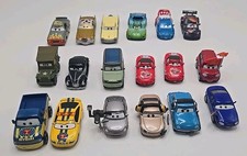 Lote de 18 carros de metal Disney Pixar franquia de carros fundidos aleatórios mistos soltos , usado comprar usado  Enviando para Brazil