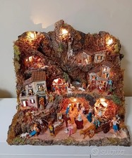 Presepe artigianale illuminato usato  Corigliano Rossano