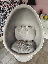 Retro egg pod for sale  READING