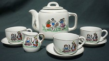 Dinette ancienne porcelaine d'occasion  Clamecy
